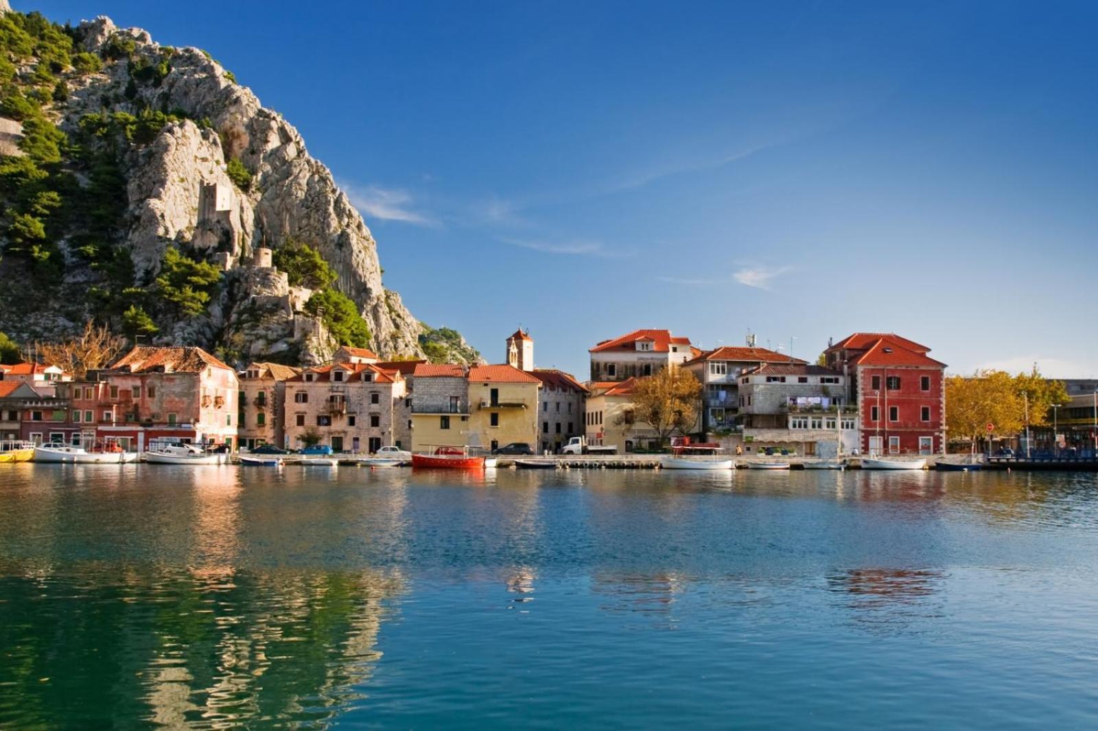 Apartment In Omis With Sea View, Balcony, Air Conditioning, Wi-Fi Kültér fotó