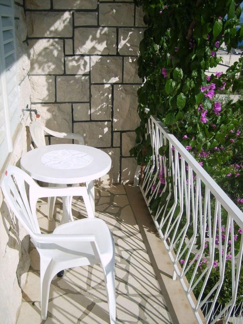 Apartment In Omis With Sea View, Balcony, Air Conditioning, Wi-Fi Kültér fotó